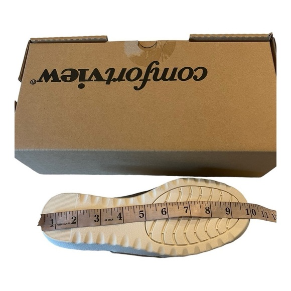 Metallic Gold Open Toe Slingback Women’s Casual Sandals by ComfortView Size 7WW - Picture 10 of 15